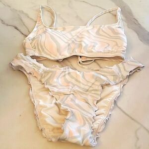 Shade & Shore™ White/Airy Green and Peach Wave Ruffle Cheeky Bikini Set Size M